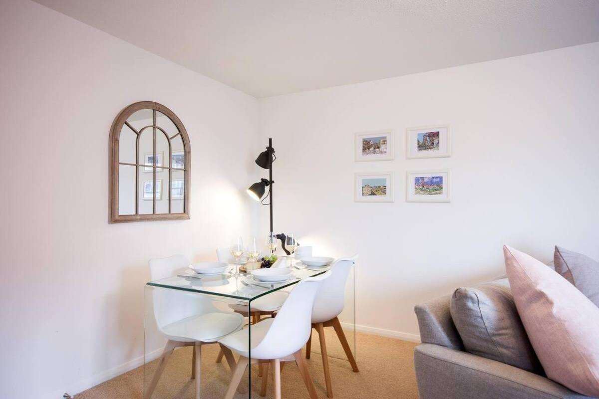 Modern Apartment In The Heart Of Oxford With Secure Underground Parking Экстерьер фото